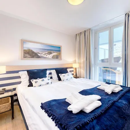 Apartment Strandlaeufer An Der Seebruecke Zingst